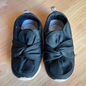 Black & Pink Carters designer inspired slide in sneaker w/bow for baby/toddler